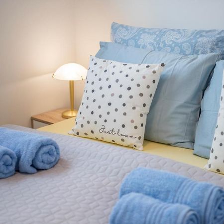 Zsuka Apartman Free Parking Печ Екстер'єр фото